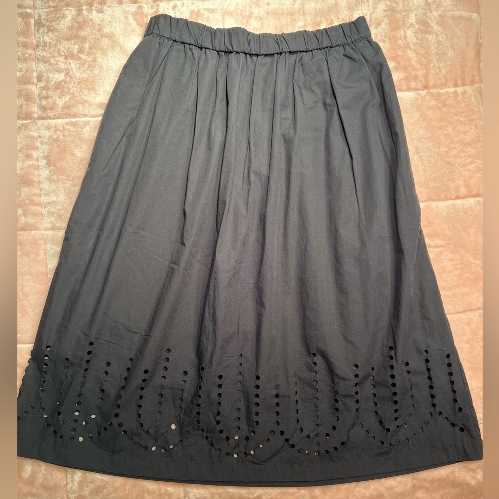 GAP Black A-Line Skirt with Eyelet Hem